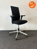HAG bureaustoel Futu 1200S - Zwarte stoffering - 3D Armleggers