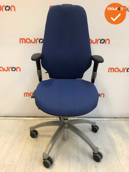 RH Logic 400 - Nieuwe blauwe stoffering  - Zilvergrijs voetkruis