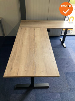 Steelforce Pro 670 SLS  - compleet nieuw elektrische hoek zit-sta bureau - Oak Medium - onderstelkleur naar keuze 