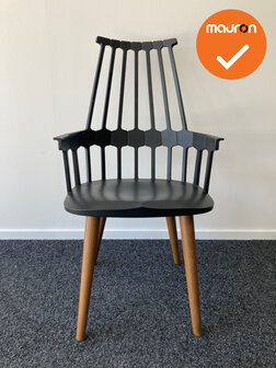 Kartell Comback - Designstoel - Zwart - met eikenkleurig onderstel