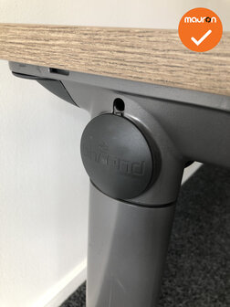 Ahrend  500 elektrischverstelbaar bureau - nieuw blad naar keuze - afmetingen naar keuze - Antracietgrijs onderstel