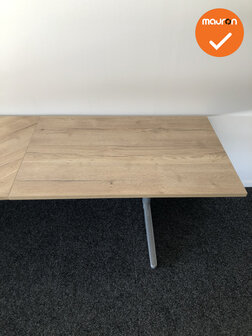 Ahrend hoekbureau -240x200 - Halifax Naturel - Melamine - Hoek naar keuze - Essa - Zilvergrijs onderstel