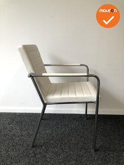 Vergaderstoel - VIVO - Wit kunstleren stoffering - Met chroom onderstel