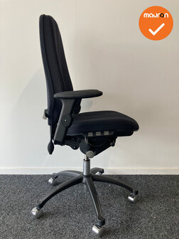 RH Logic 400 - NIEUWSTAAT -  nieuwe zwarte stoffering  - Zwart voetkruis - chrome wielen - Inclusief lendepomp