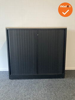 Roldeurkast - Ahrend - 120x120x45cm - Zwart met zwarte roldeuren - Topblad naar keuze