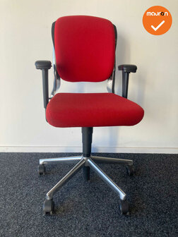 Ahrend 230 bureaustoel - refurbished - medium rug - rode stoffering - gepolijst aluminium voetkruis en rugbeugels