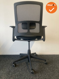 Ahrend 2020 bureaustoel - refurbished - Leren zitting - Inclusief lendesteun - Medium rug - Zwart voetkruis