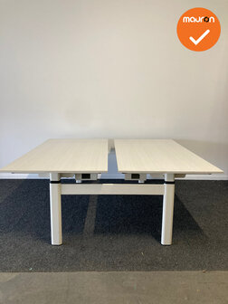 Drentea - Duo elektrisch verstelbaar bureau - 160x80cm - wit onderstel - licht eiken blad