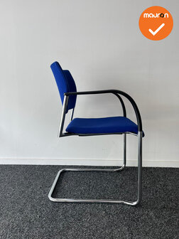 Vergaderstoel - EMO - Blauwe stoffering