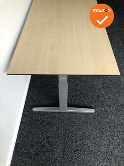 Ahrend Balance Bureau - Elektrisch - Zilvergrijs - 160x80 - Bladkleur naar keuze