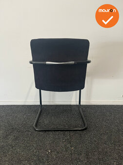 Vergaderstoel - Zwart - Suede bekleding - Slede onderstel