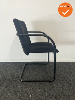Vergaderstoel - Zwart - Suede bekleding - Slede onderstel
