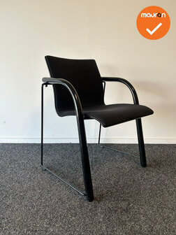 Vergaderstoel - Thonet - Zwart - Gestoffeerd