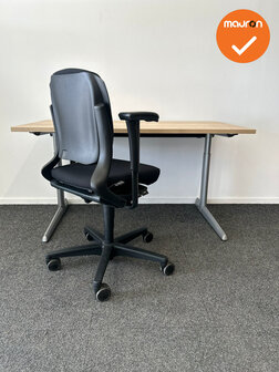 Refurbished Ahrend 500 Werkplek - Ahrend 500 Bureau + Ahrend 230 Bureaustoel met medium rugleuning