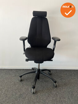 RH Logic 400 - zwarte stoffering  - Met hoofdsteun - Inclusief lendepomp - Zwart voetkruis