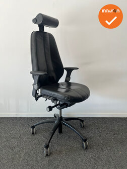 RH Logic 400 - Zwarte leren bekleding - Met hoofdsteun - Inclusief lendepomp - Zwart voetkruis