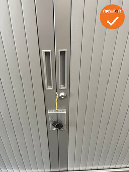 Robberechtse roldeurkast - 105x120x45cm - Zilvergrijs - brede lamel - inclusief 2 sleutels