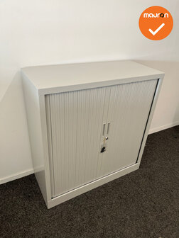 Robberechtse roldeurkast - 105x100x45cm - Lichtgrijs - smalle lamel - inclusief 2 sleutels