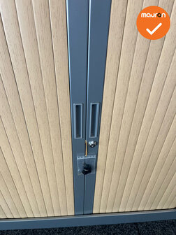 Robberechtse roldeurkast - 105x100x45cm - Zilvergrijs met beuken deuren - inclusief 2 sleutels
