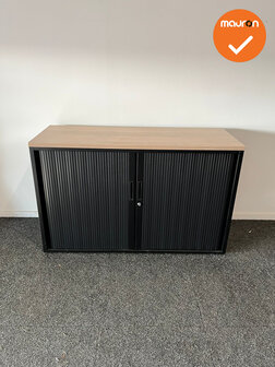 Robberechtse roldeurkast - 74x120x45cm - Zwart met eiken topblad