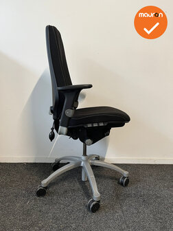 RH Logic 400 - zwarte stoffering met witte stiknaden - Grijs voetkruis