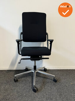 Grahl Xenium Classic bureaustoel - Nowystyl - Classic  - refurbished - Zwarte stoffering met grijze zijkant zitting - chroom vo