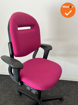 Ahrend 220 bureaustoel - 2D - bestaande roze stoffering - Zwart voetkruis