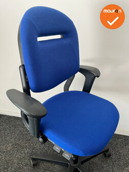 Ahrend 220 bureaustoel - 2D - bestaande blauwe stoffering - Zwart voetkruis