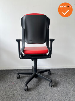 Ahrend 230 bureaustoel - refurbished - Medium Rug - Rood kunstleer