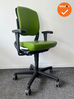 Ahrend 230 bureaustoel - refurbished - Medium Rug - Groen kunstleer