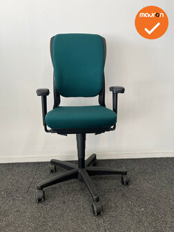 Ahrend 230 - Hoge rug  - Donker groene stoffering - Zwart voetkruis