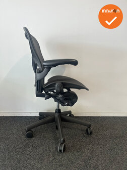 Herman Miller - Aeron - B - Posture Fit  - Zwart voetkruis