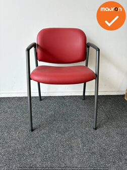 Vergaderstoel - Ahrend 320 - nieuw rood kunstleer - antraciet frame