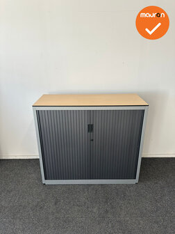 Roldeurkast -105x120x47cm - Zilvergrijs met antracietgrijze metalen deuren - Ahorn topblad