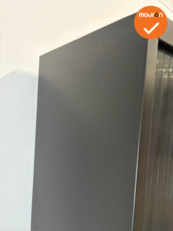 Roldeurkast - B-keuze - Basic - 195x120x45 - Zwart met zwarte deuren - geen slot