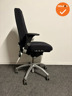 RH Logic Elite 400 - antracietgrijze stoffering - zilvergrijs voetkruis