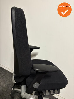 RH Logic Elite 400 - antracietgrijze stoffering - zilvergrijs voetkruis