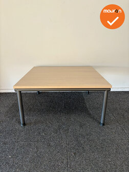 Bijzettafel - Antraciet onderstel - 80x80cm - Grijs eiken blad of kleur naar keuze