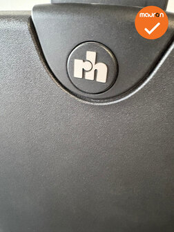 RH Logic 400 - Nieuwe zwarte stoffering  - Met hoofdsteun met zilvergrijze beugels - Inclusief lendepomp - Zilvergrijs voetkrui