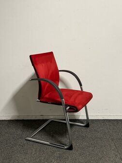 Vergaderstoel - Ahrend - A350 - Met rode bekleding