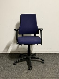 BUREAUSTOEL BMA AXIA 2.2 pro HOGE-RUG 8N 3D - PRS