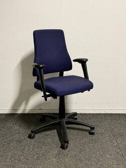 BUREAUSTOEL BMA AXIA 2.2 pro HOGE-RUG 8N 3D - PRS