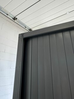 Roldeurkast - Ahrend - 195x120x45cm - Zilvergrijs met zilvergrijze kunststof roldeuren - B-KEUZE