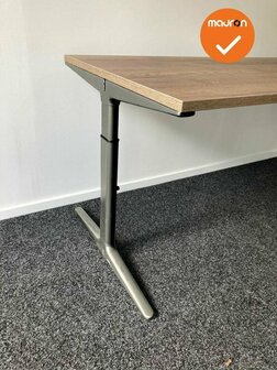 Ahrend Mehes vergadertafel - 400x320 - U-vorming - Bladkleur naar keuze 