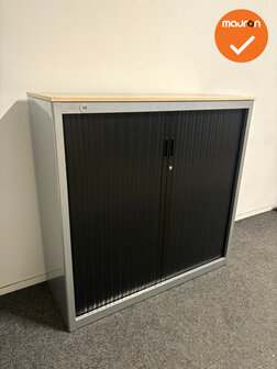 Vepa roldeurkast - 122x126x46 cm - Zilvergrijs met zwarte deuren