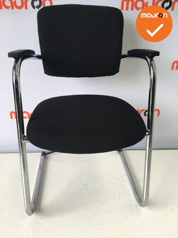 Ahrend 4230 / 262 - nieuwe stoffering naar keuze - chroom frame