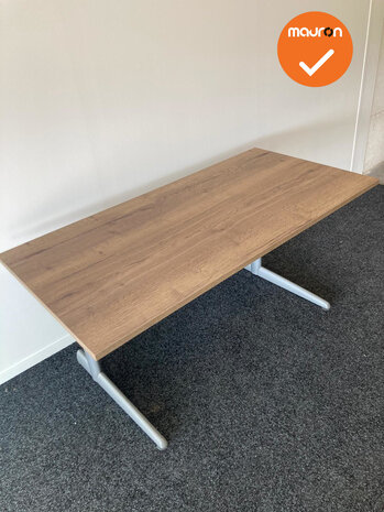 Refurbished Werkplek - 160x80 - Bladkleur naar keuze - Vaste hoogte - Zilvergrijs 500 onderstel - Inclusief SITAG EL 100 bureau