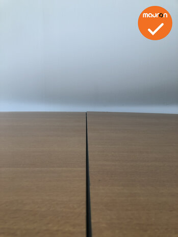 Ahrend Essa vergadertafel - Ovaal - 200x120cm - Beuken - Volkern trespa - Bestaand uit 2 bladen - Zilvergrijs onderstel 