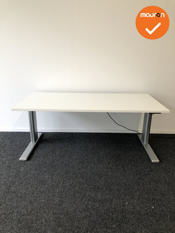 Aluforce Pro 150M compleet tweedehands elektrisch zit-sta bureau -  bladkleur naar keuze - zilvergrijs onderstel