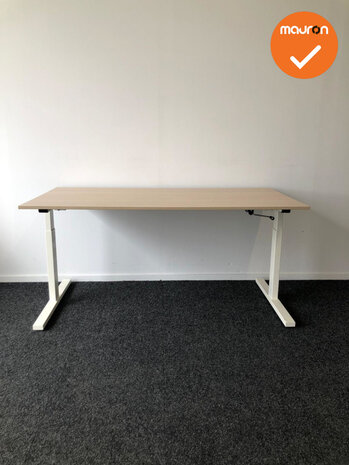 Vepa - Slinger bureau - 160x80cm - Wit onderstel - Eiken houten blad